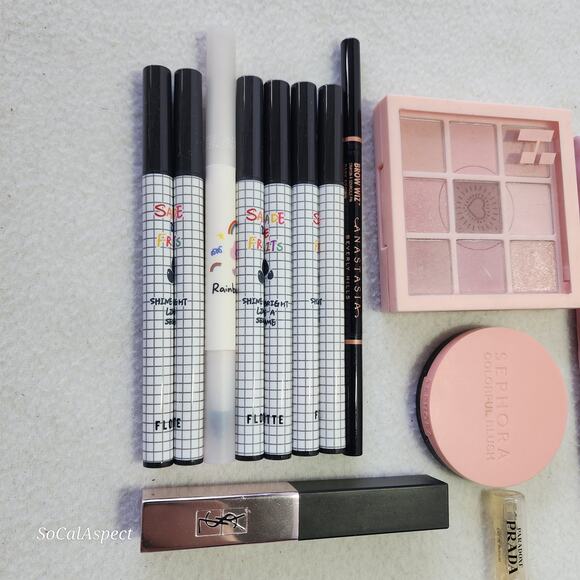 Pink Gucci Beauty Pouch holika pinkology sephora goodie bundle - Picture 3 of 10